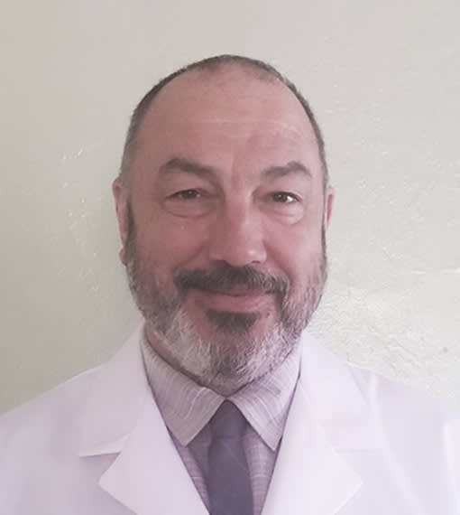 Dr. Lubomir Brezula, Tracy Veterinarian